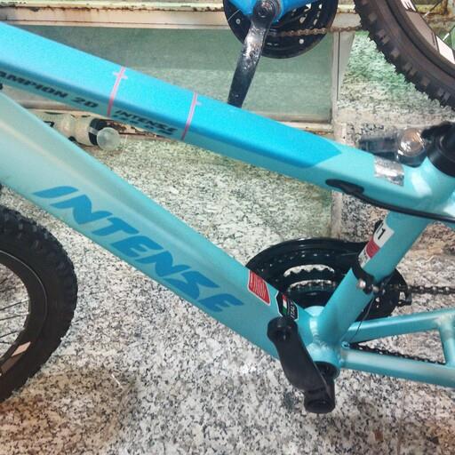 دوچرخه سایز 20 اینتینس (INTENSE)  رنگ آبی فیروزه ای ، کمک جلو ، لوازم 3speed ، ترمز دیسکی